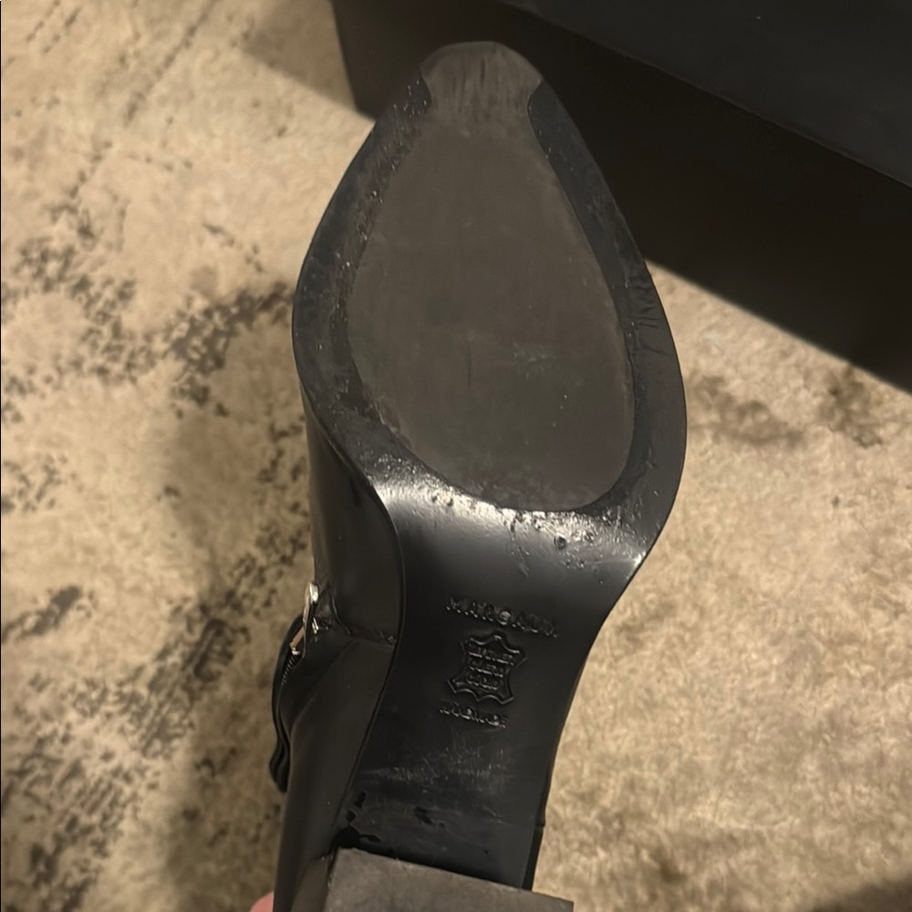 Margaux Downtown Ankle Boots - Picture 6 of 6